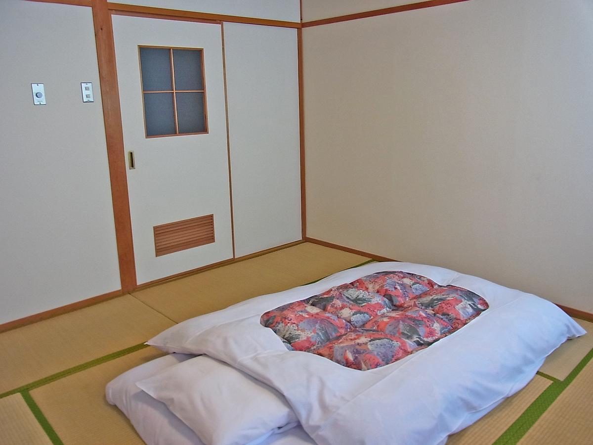 Hotel Ohta Ozu  Luaran gambar